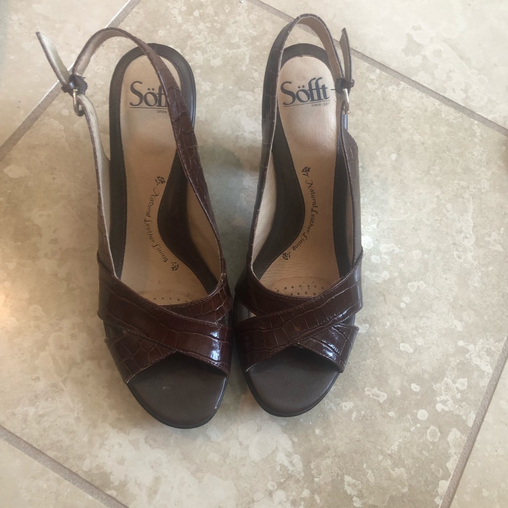 Sofft Croc Slingback Sandals Size 8.5